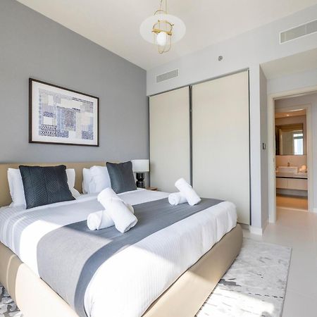 Ultra Luxury Emaar Beachfront - Private Beach And Pool Дубай Екстериор снимка