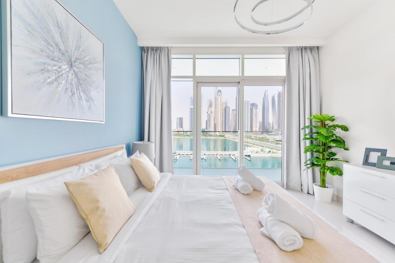 Ultra Luxury Emaar Beachfront - Private Beach And Pool Дубай Екстериор снимка