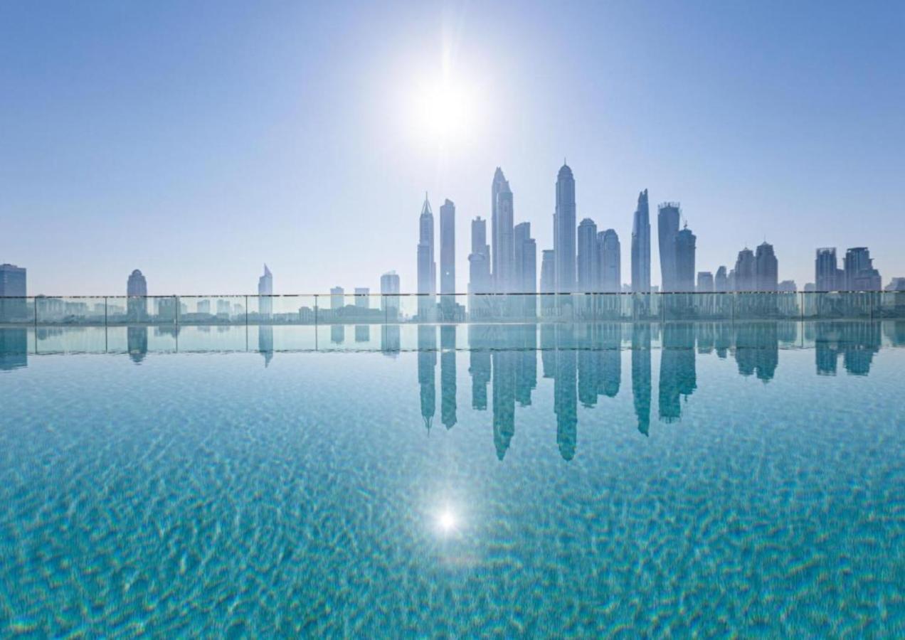 Ultra Luxury Emaar Beachfront - Private Beach And Pool Дубай Екстериор снимка